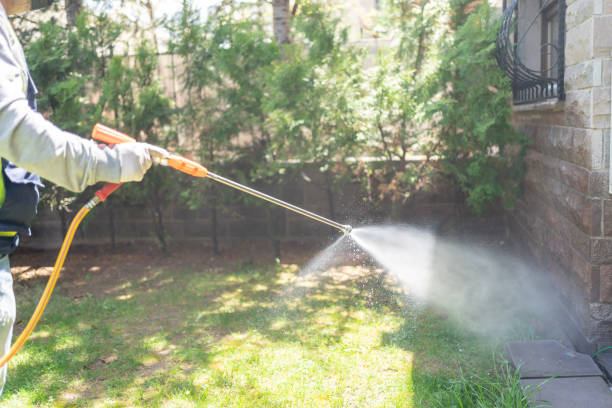 Best Fumigation Services  in Altamont, KS